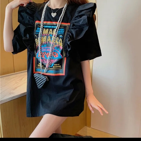 Cute splitted ruffles - Picture 3 of 4